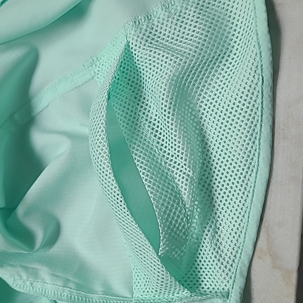 Columbia Light Mint Short-Sleeve Button-Up Shirt - Picture 7 of 10